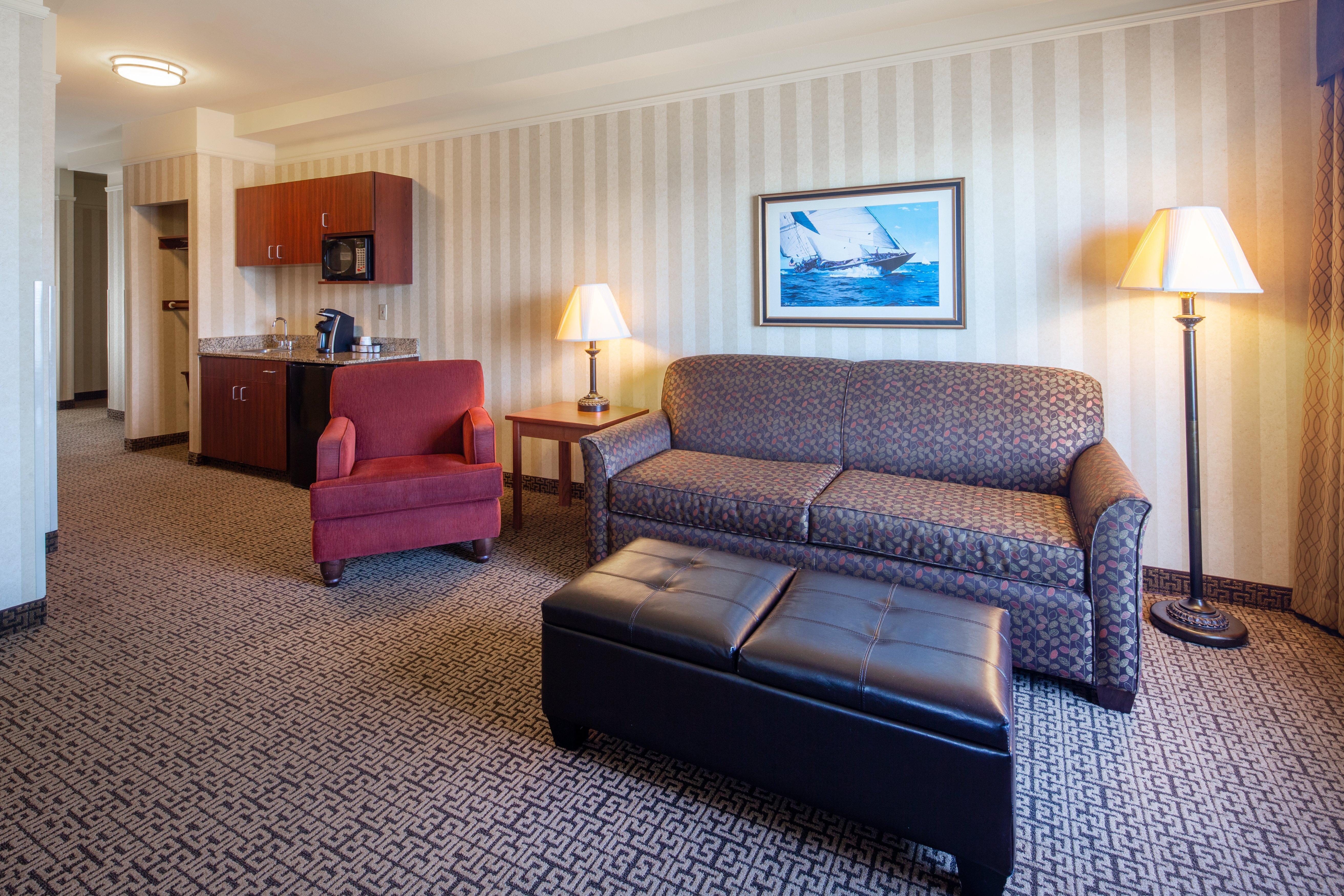 Holiday Inn Express Hotel & Suites Astoria By Ihg Экстерьер фото