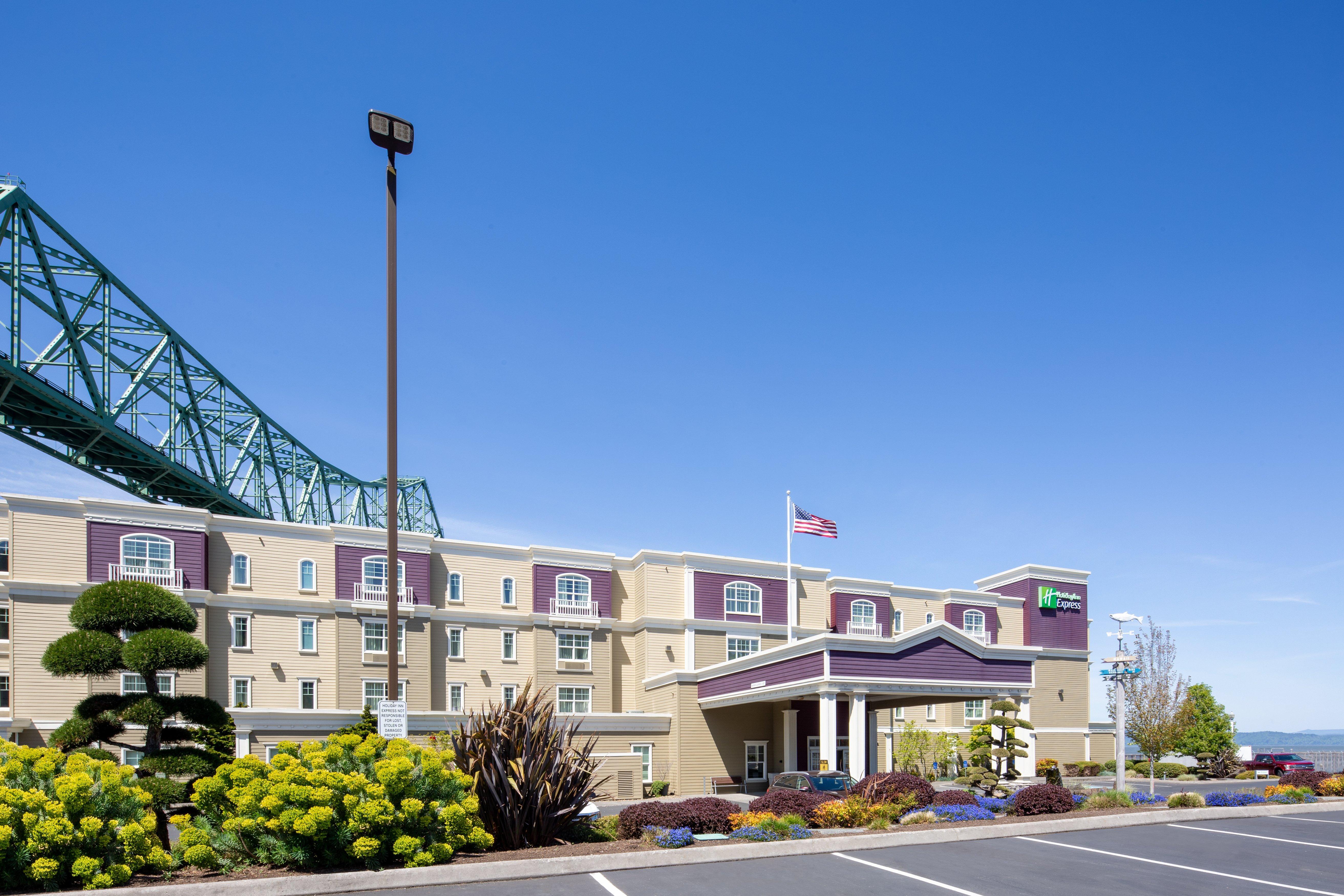 Holiday Inn Express Hotel & Suites Astoria By Ihg Экстерьер фото