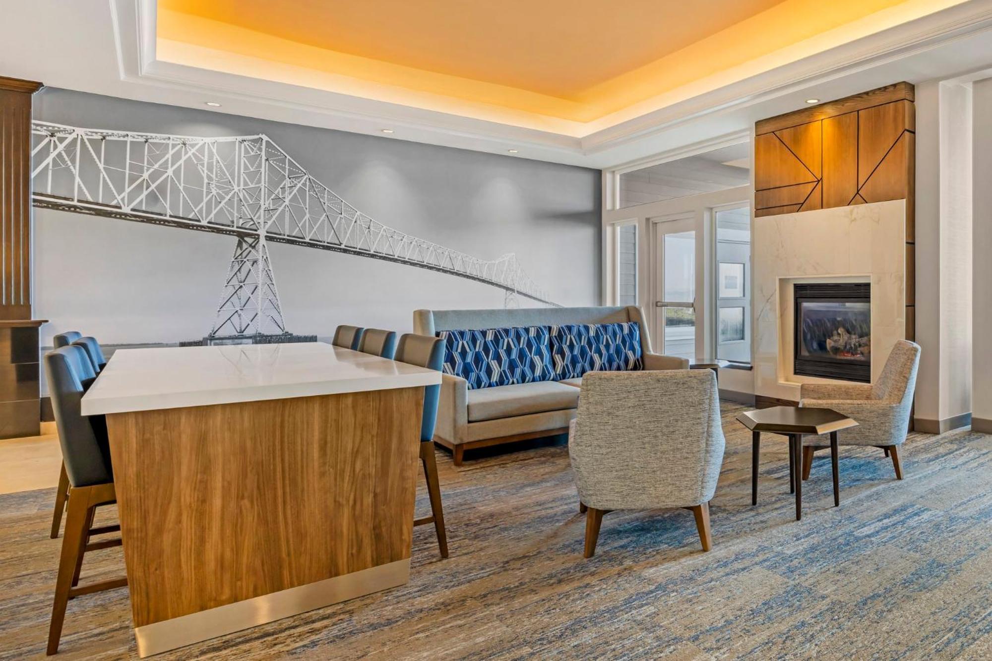 Holiday Inn Express Hotel & Suites Astoria By Ihg Экстерьер фото