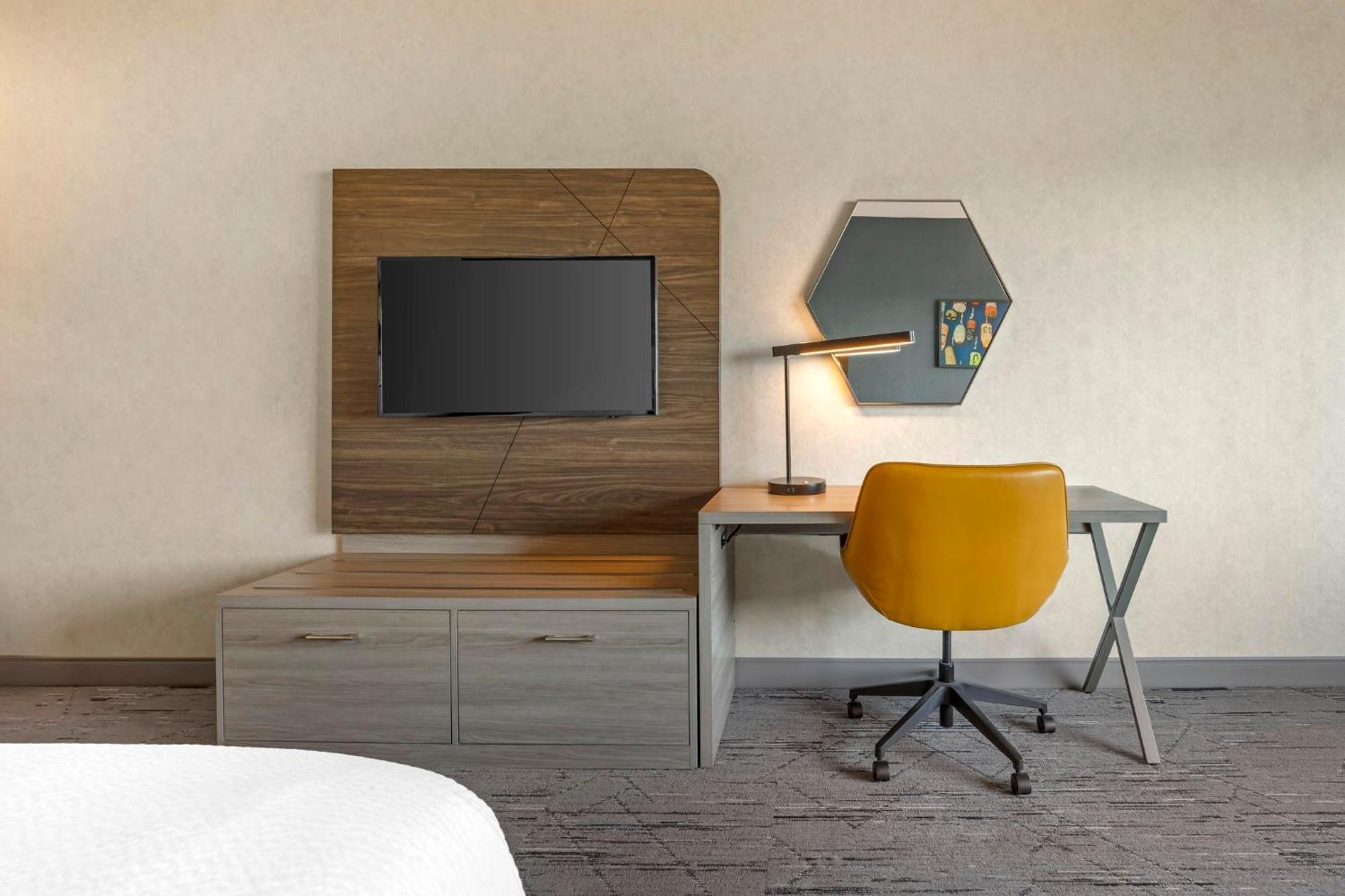 Holiday Inn Express Hotel & Suites Astoria By Ihg Экстерьер фото